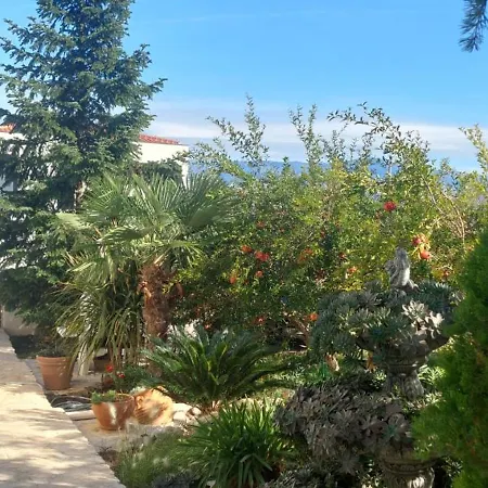 Maria Appartement Supetar